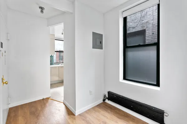 $3,795 | 746 9th Avenue, Unit 3A | Hell's Kitchen