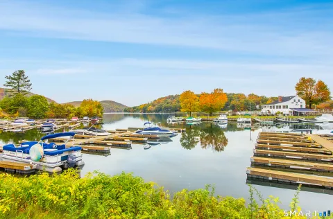 $750,000 | 16 Hayestown Road, Unit D303, Danbury, CT 06811