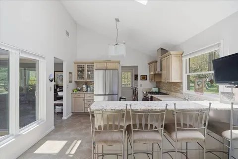 $1,851,000 | 121 Montauk Highway, Quogue, NY 11959