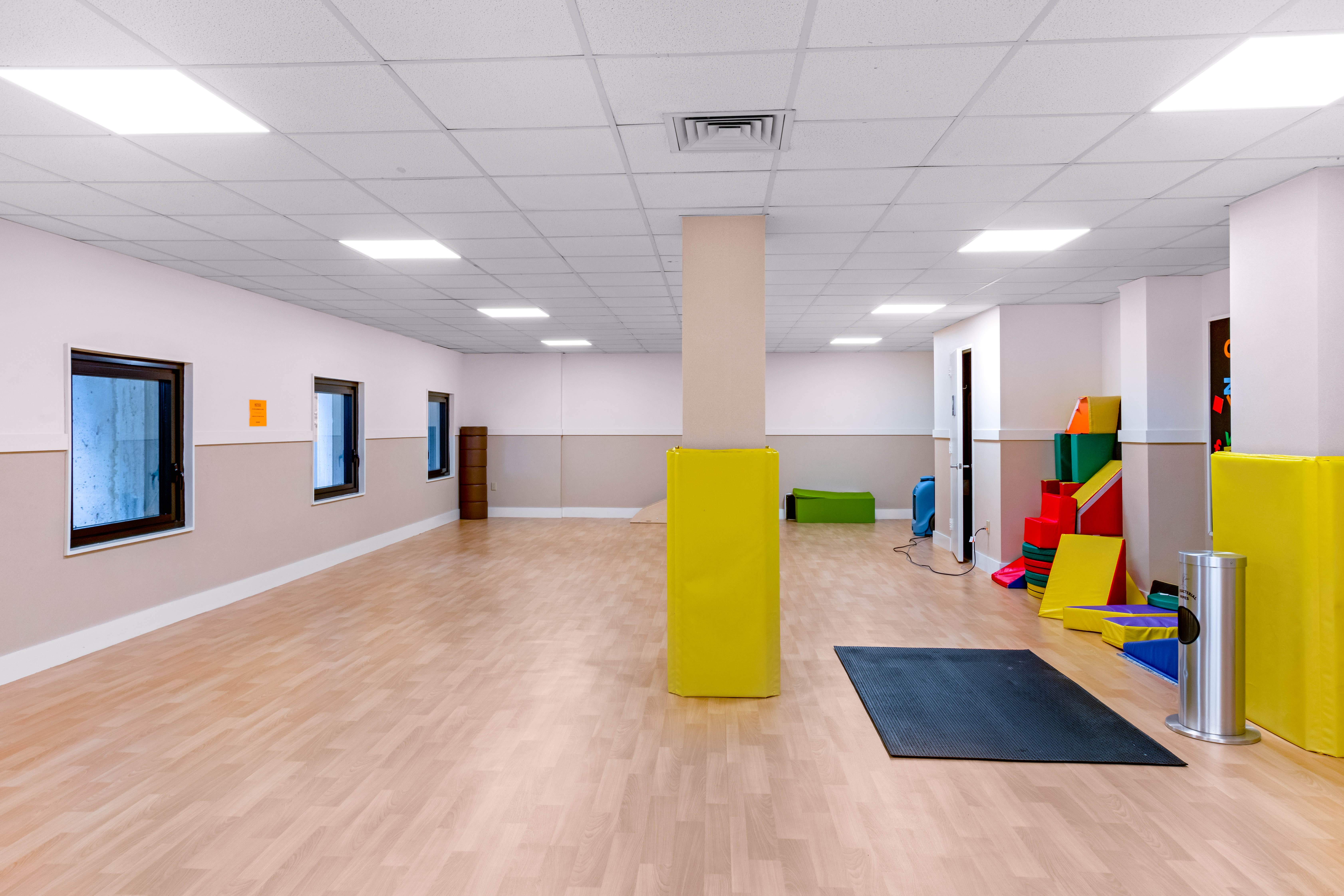 531 Main Street, Unit 509 Manhattan, NY 10044 - Photo 16 of 21