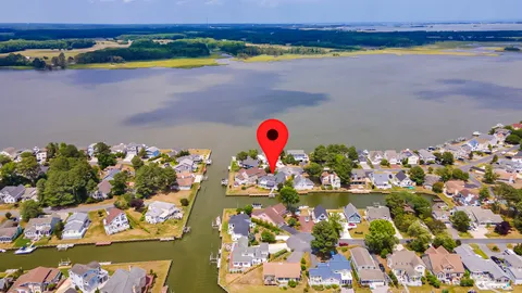 $1,295,000 | 17 Clipper Court, Berlin, MD 21811