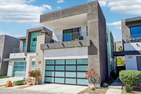 $949,000 | 2699 Majestic Way, Palm Springs, CA 92262