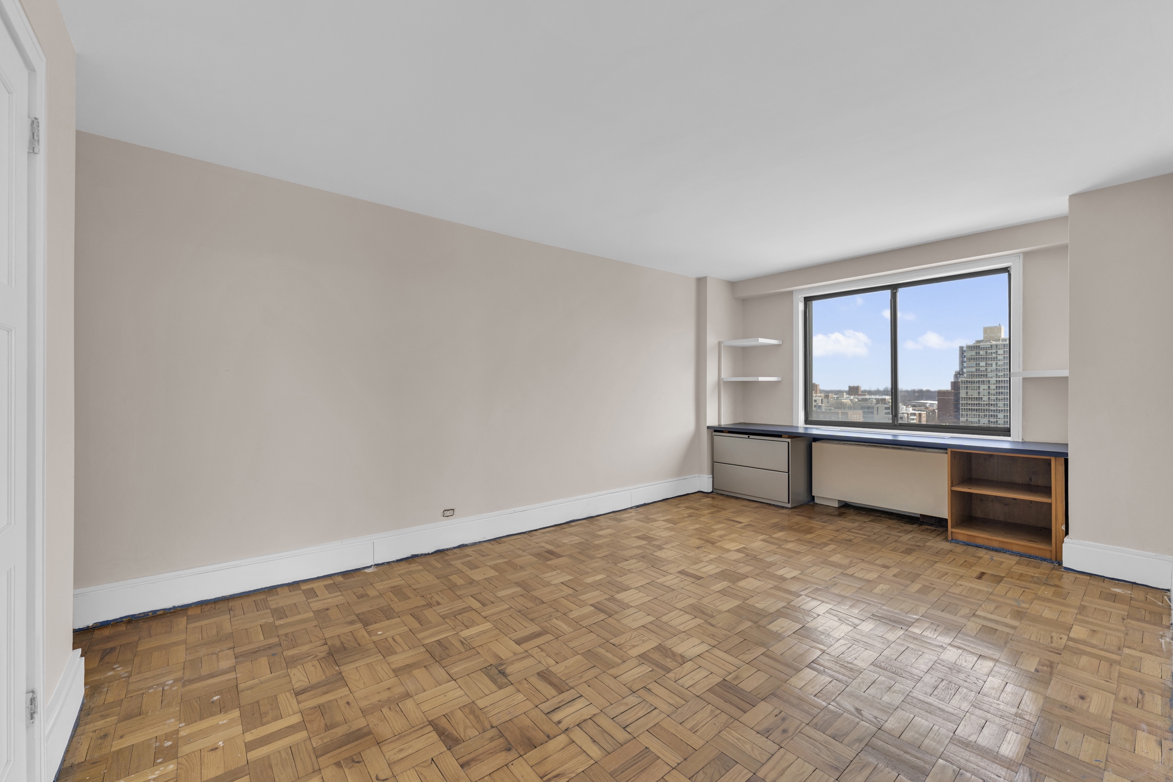3671 Hudson Manor Terrace, Unit 14J Bronx, NY 10463 - Photo 8 of 17