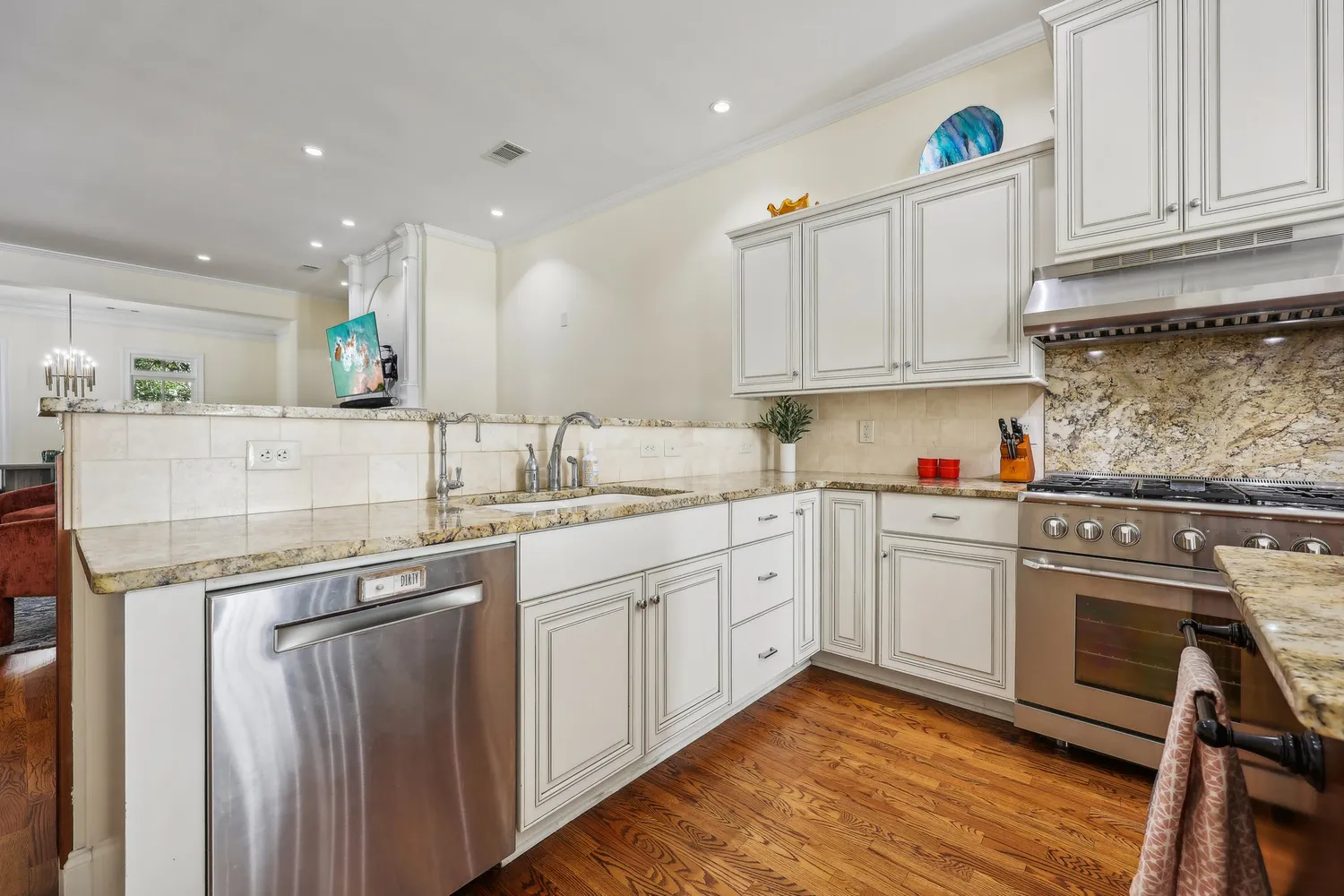 $900,000 | 3127 Lenox Road Northeast, Unit 6, Atlanta, GA 30324