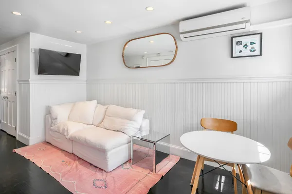 $2,300,000 | 1832 Corcoran Street Northwest, Washington, DC 20009