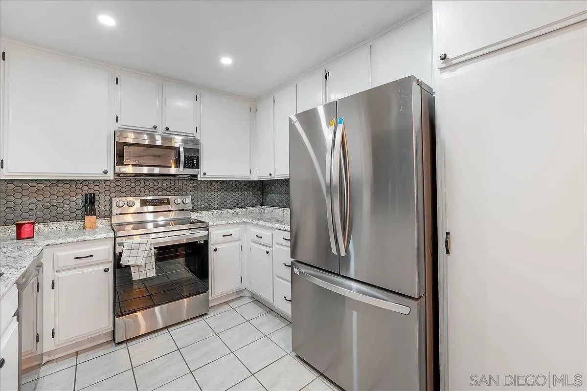 $675,999 | 6747 Friars Road, Unit 113, San Diego, CA 92108