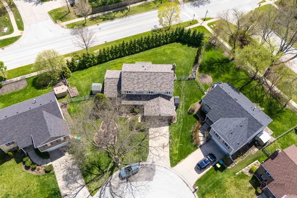 Contact Agent | 117 Annapolis Drive, Vernon Hills, IL 60061