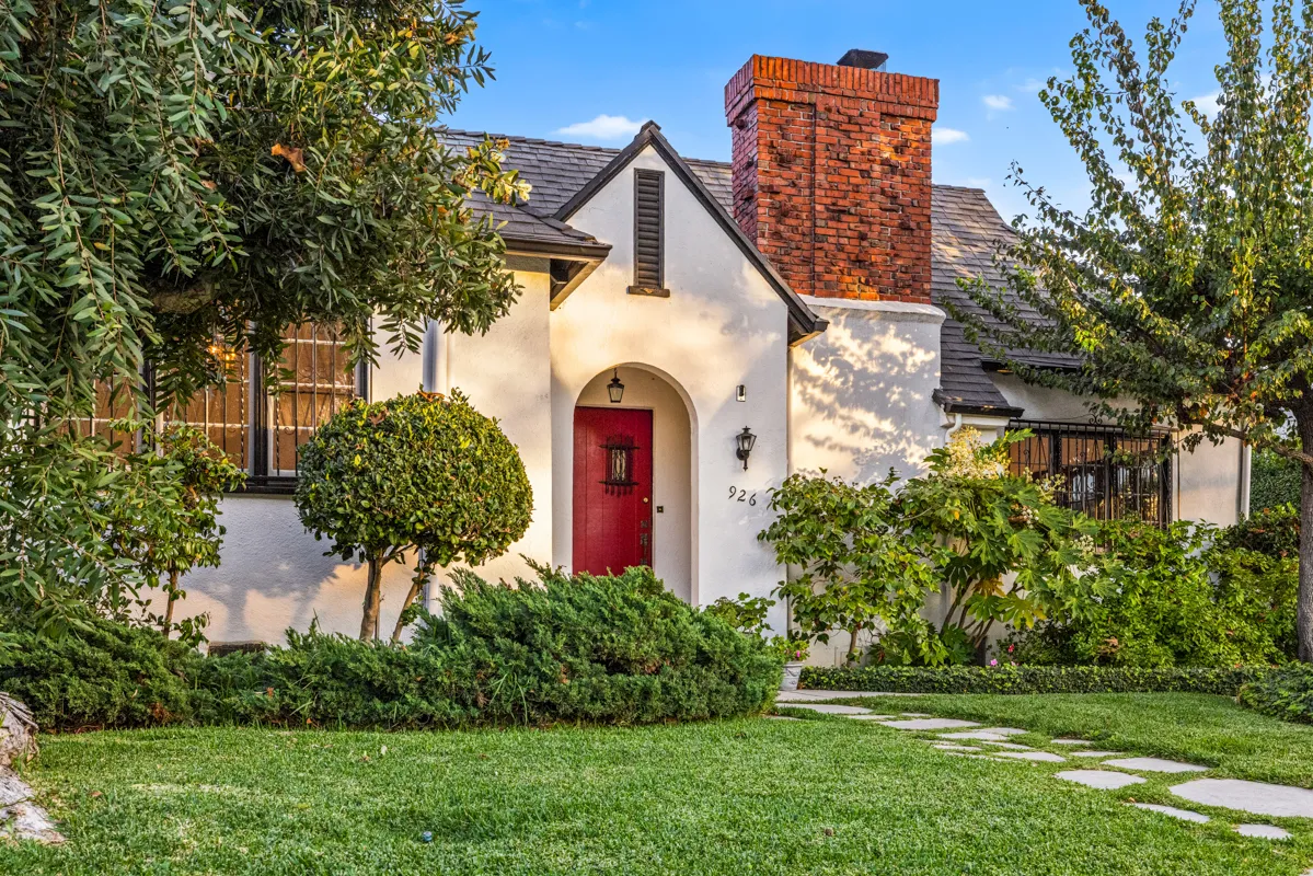 $1,849,000 | 926 Burnside Avenue, Los Angeles, CA 90036