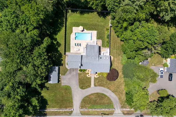 $1,199,999 | 61 Topsfield Road, Wenham, MA 01984