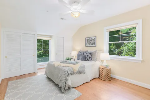 Contact Agent | 5601 Vernon Place, Bethesda, MD 20817