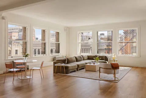 $4,000,000 | 451 Broome Street, Unit 6E | SoHo
