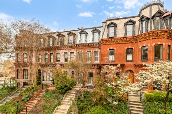 $1,850,000 | 2021 N Street Northwest, Washington, DC 20036