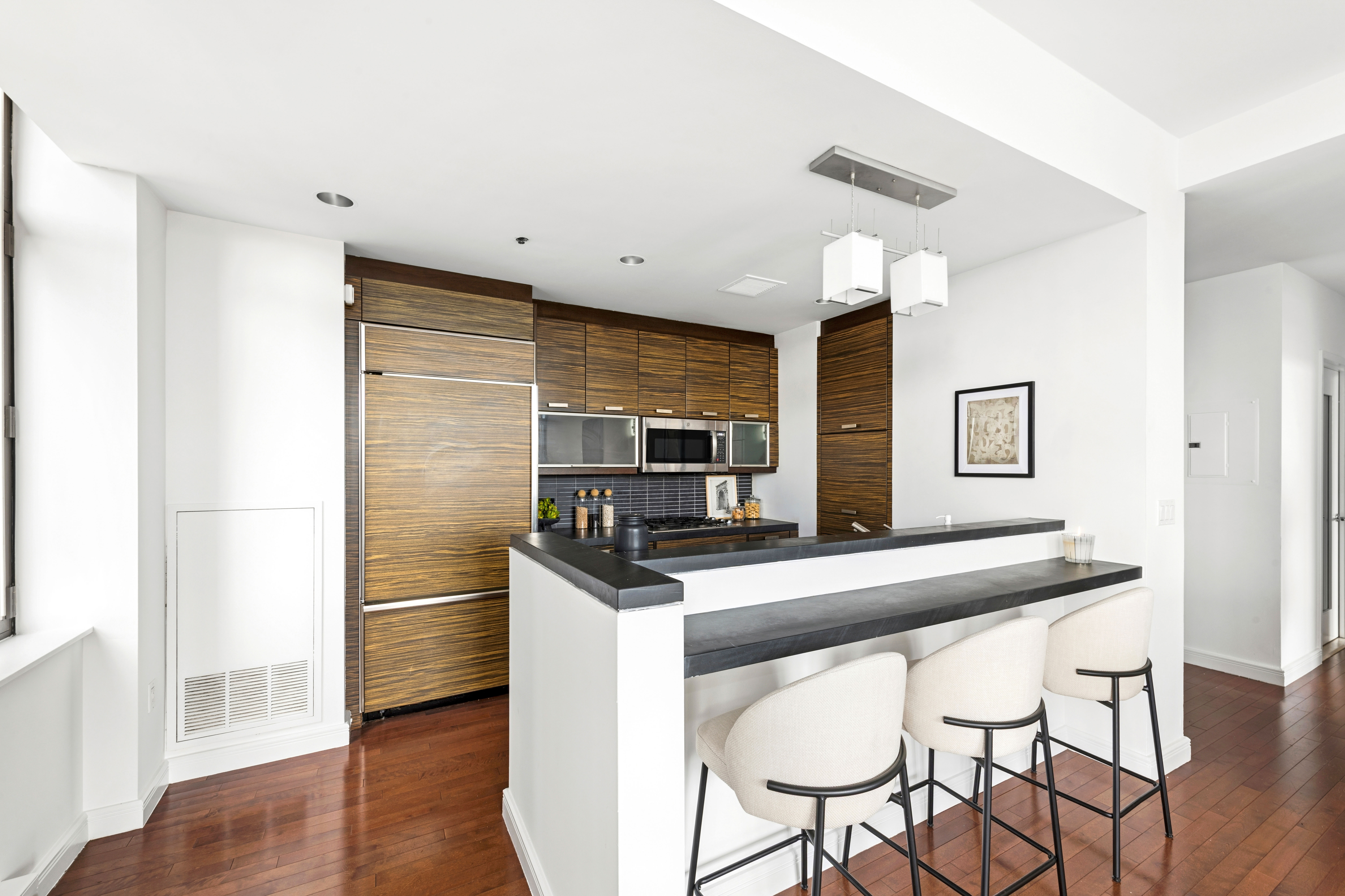 101 West 24th Street, Unit 15B Manhattan, NY 10011 - Photo 6 of 22 Gallery Image 6