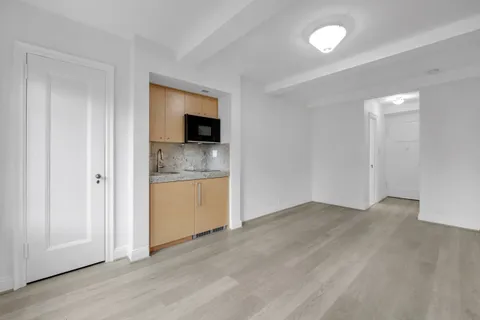 $335,000 | 25 Tudor City Place, Unit 1103 | Murray Hill