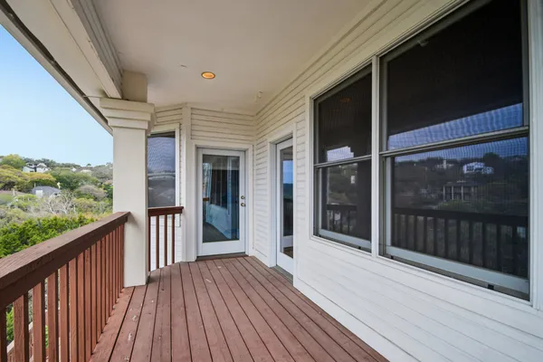 $1,400,000 | 5902 Down Valley Court, Austin, TX 78731