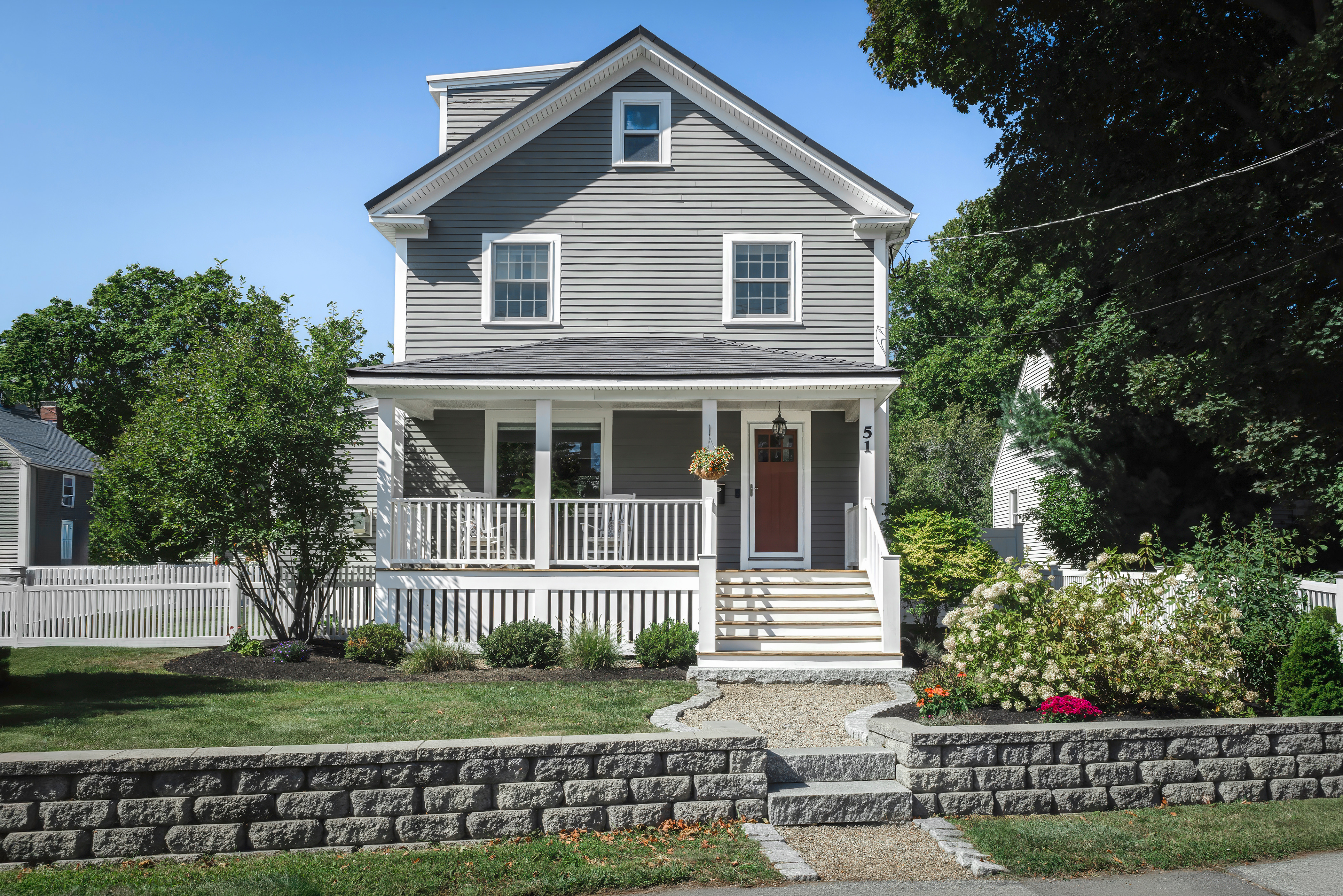 51 Topsfield Road Ipswich, MA 01938 - Photo 1 of 15 Gallery Image 1
