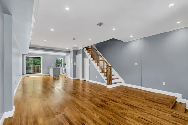 $5,000 | 28 Roosevelt Place, Unit 2 | Bedford-Stuyvesant