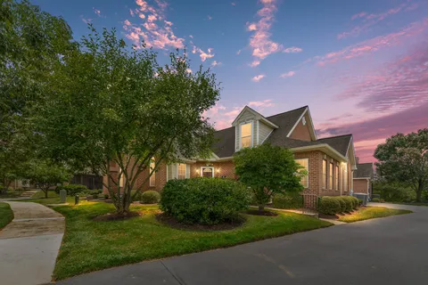 $565,000 | 115 LYNTHWAITE Farm Lane, Wilmington, DE 19803