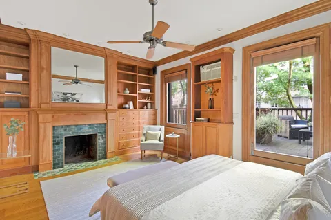 $999,000 | 8 Pierrepont Street, Unit 3 | Brooklyn Heights