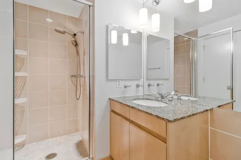 $1,350,000 | 675 E Street Northwest, Unit 900, Washington, DC 20004