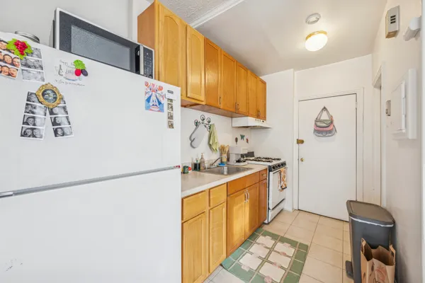 $1,295,000 | 142 North 21st Street, Philadelphia, PA 19103