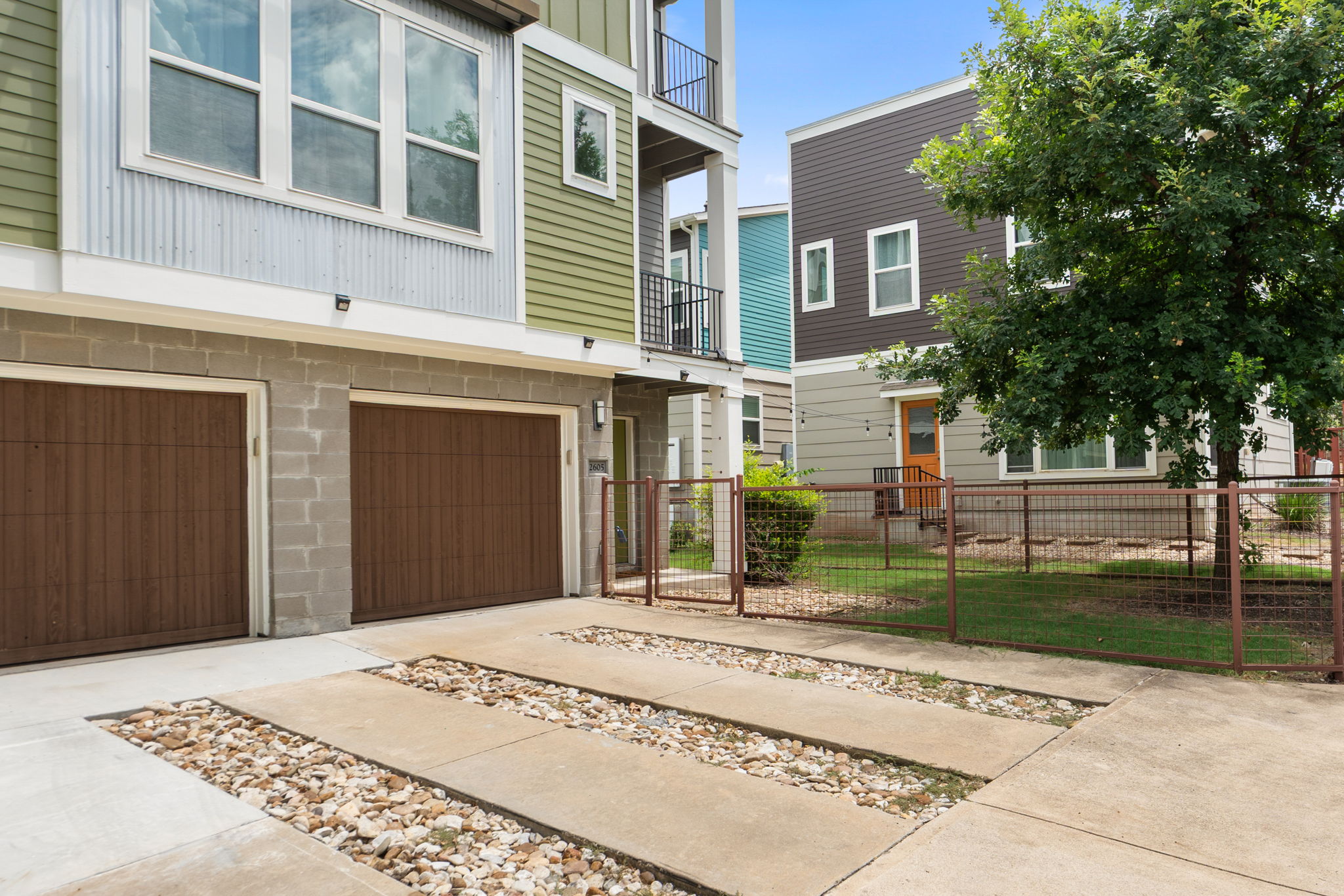 2605 Witsome Loop, Unit 40 Austin, TX 78741 - Photo 4 of 48