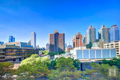 $550,000 | 140 West End Avenue, Unit 6D | Upper West Side