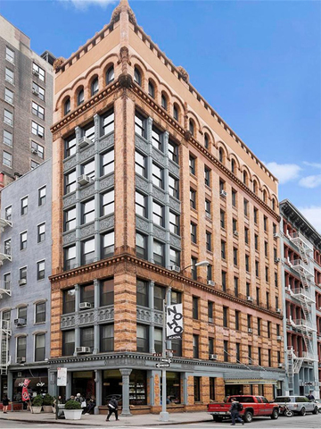 250 Mercer Street, Unit B203 Manhattan, NY 10012 - Photo 18 of 19 a front view of a building