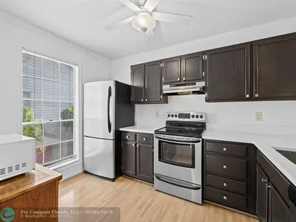 $369,999 | 5095 Heatherhill Lane, Unit 8, Boca Raton, FL 33486