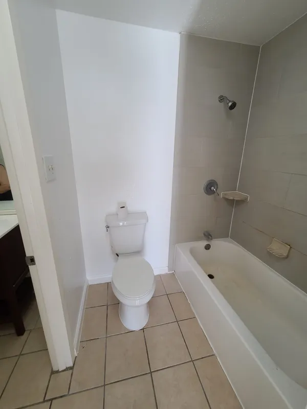 $69,000 | 2822 South Bartell Drive, Houston, TX 77054