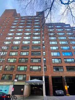 $1,550,000 | 340 East 64th Street, Unit 5B | Lenox Hill