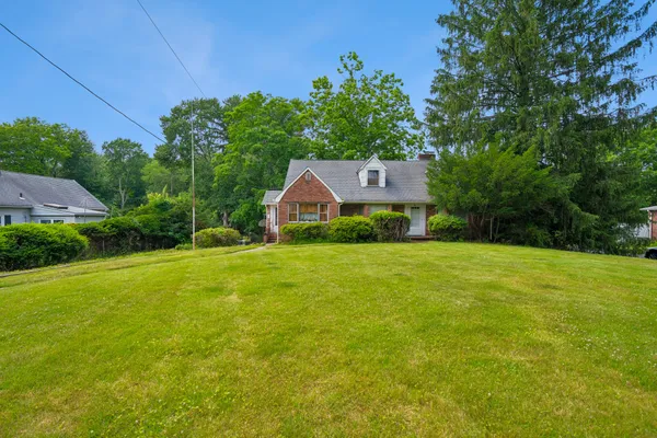 $750,000 | Address Upon Request, West Orange, NJ 07052