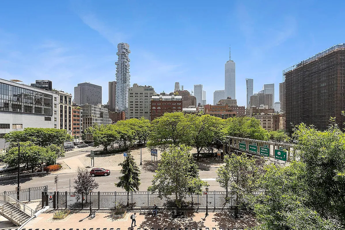 32 Laight Street, Unit 5 Manhattan, NY 10013 - Photo 29 of 31 a view of a city with tall buildings
