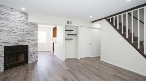 $450,000 | 14018 Vanowen St Street, Unit 7, Van Nuys, CA 91405