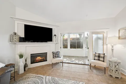 $457,000 | 230 Diamond Cove, Destin, FL 32541