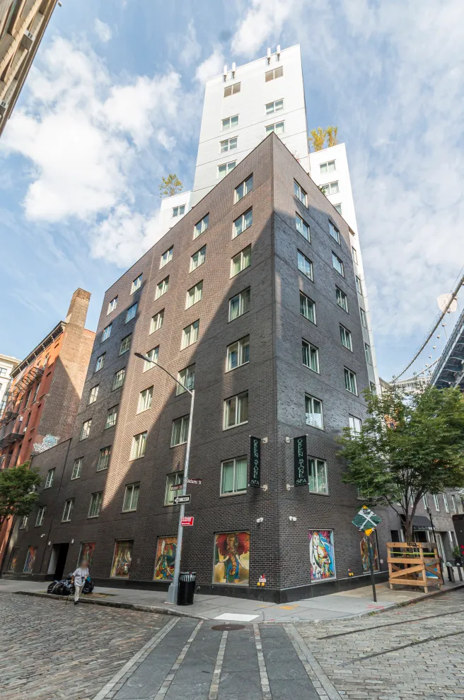 $1,325,000 | 133 Water Street, Unit 5A | DUMBO