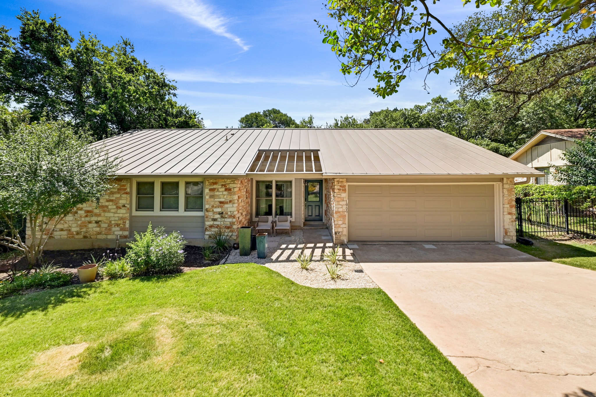 1905 Stoneridge Road Austin, TX 78746 - Photo 23 of 24