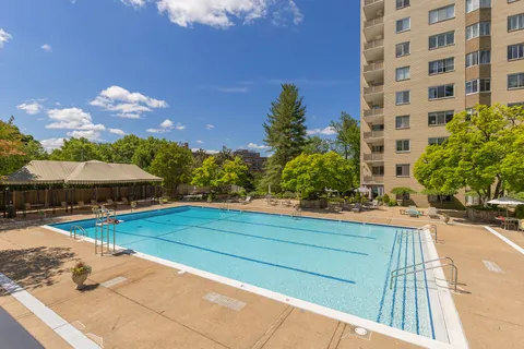 $1,250,000 | 2801 New Mexico Avenue Northwest, Unit 1211, Washington, DC 20007