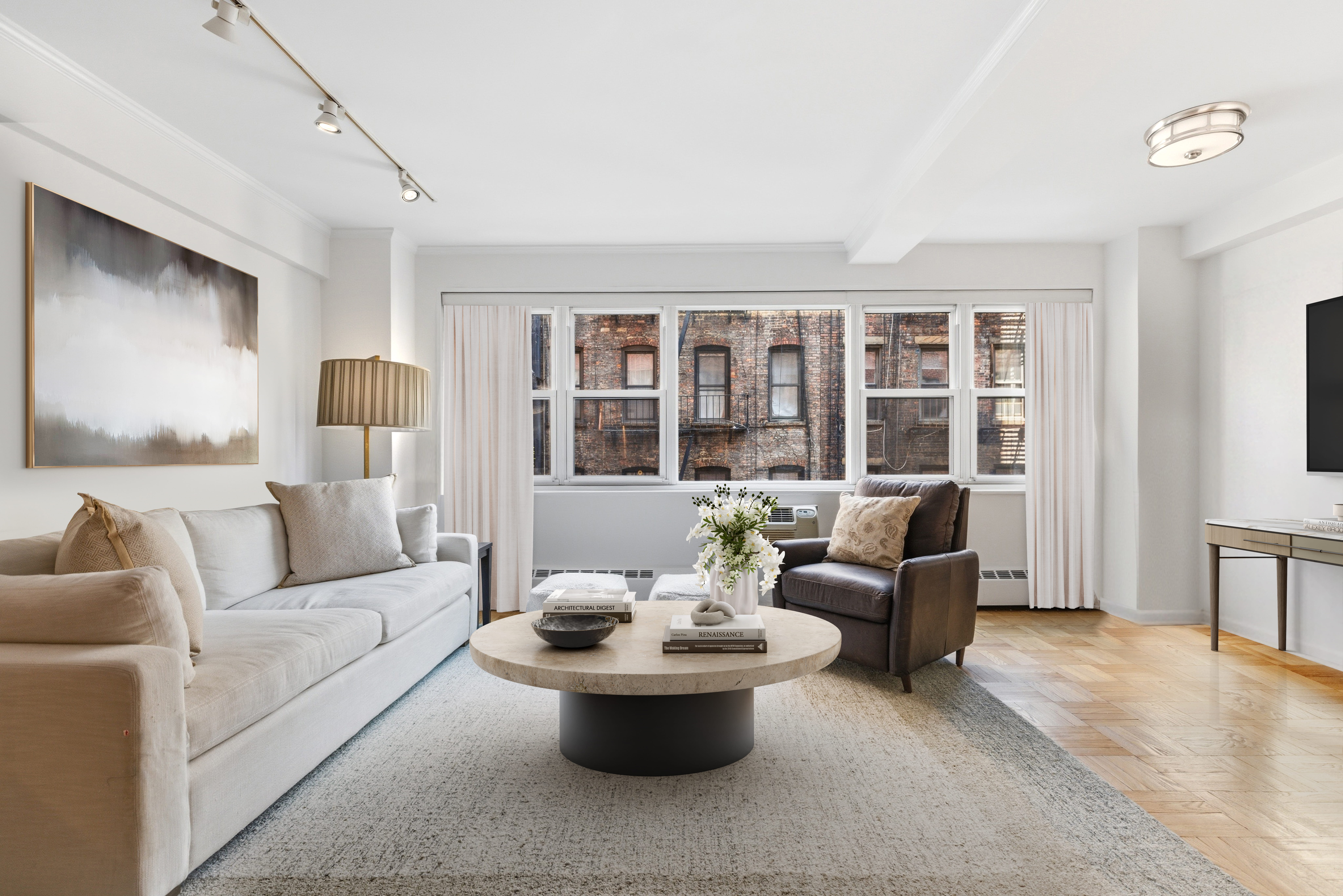 315 East 69th Street, Unit 4B Manhattan, NY 10021 - Photo 5 of 20