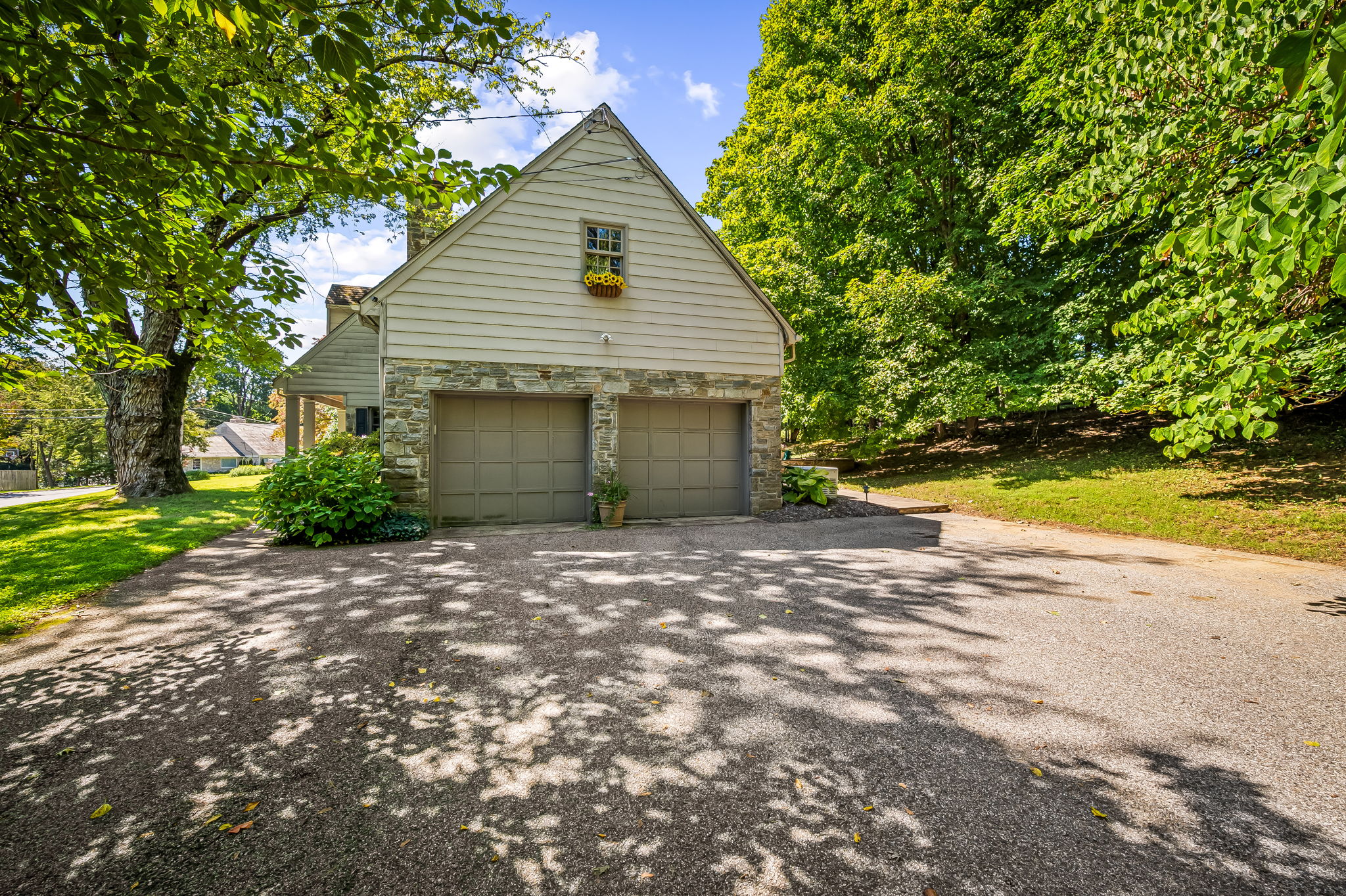 910 Army Road Towson, MD 21204 - Photo 51 of 62 a view of a house with a yard and garage