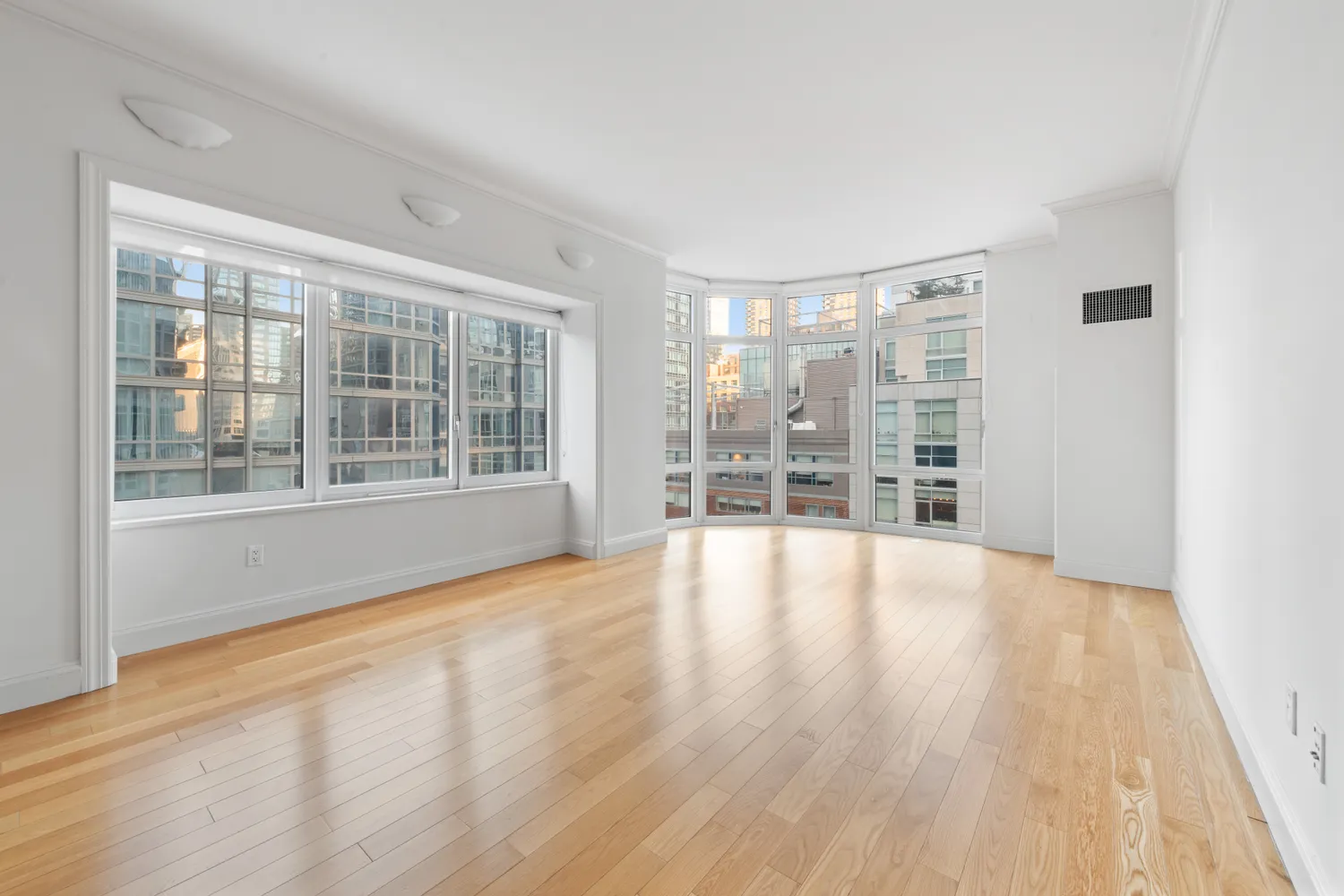 $12,000 | 555 West 59th Street, Unit 8B | Upper West Side