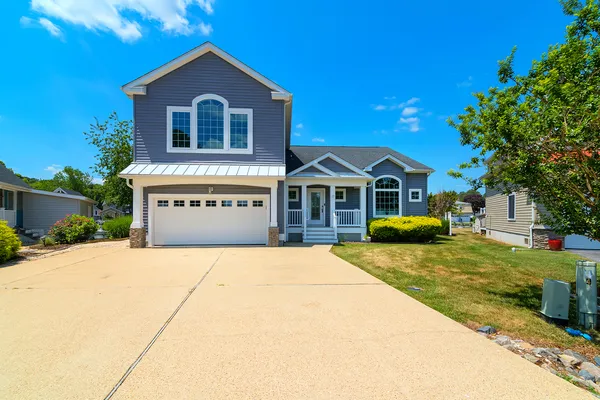 $1,295,000 | 17 Clipper Court, Berlin, MD 21811