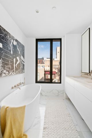 $3,638,974 | 429 Kent Avenue, Unit PH5 | Williamsburg