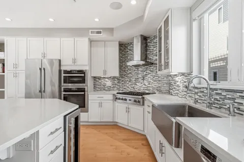 $1,150,000 | 604 North 4th Street, Philadelphia, PA 19123