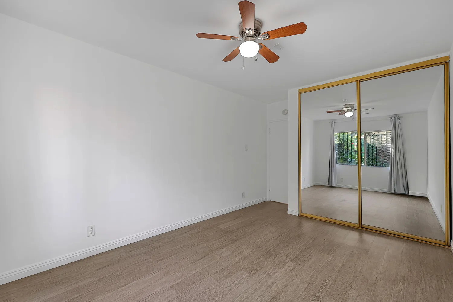 $299,000 | 4431 Don Ricardo Drive, Unit 23, Baldwin Hills, CA 90008