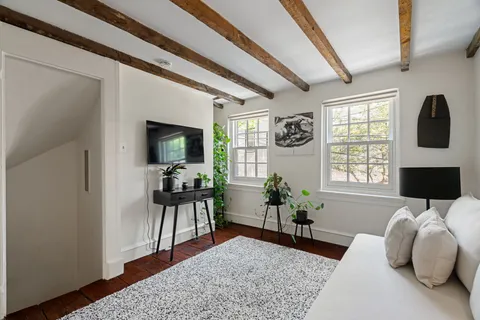 $380,000 | 142 Carpenter Street, Philadelphia, PA 19147
