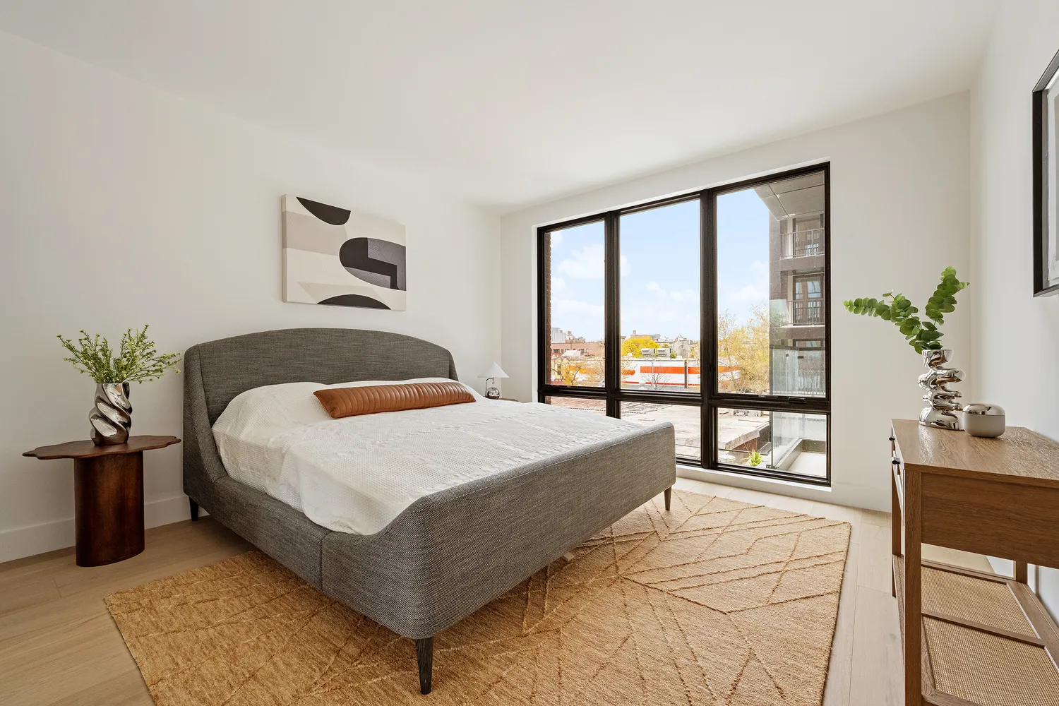 $1,160,000 | 1025 Pacific Street, Unit 3B | Crown Heights