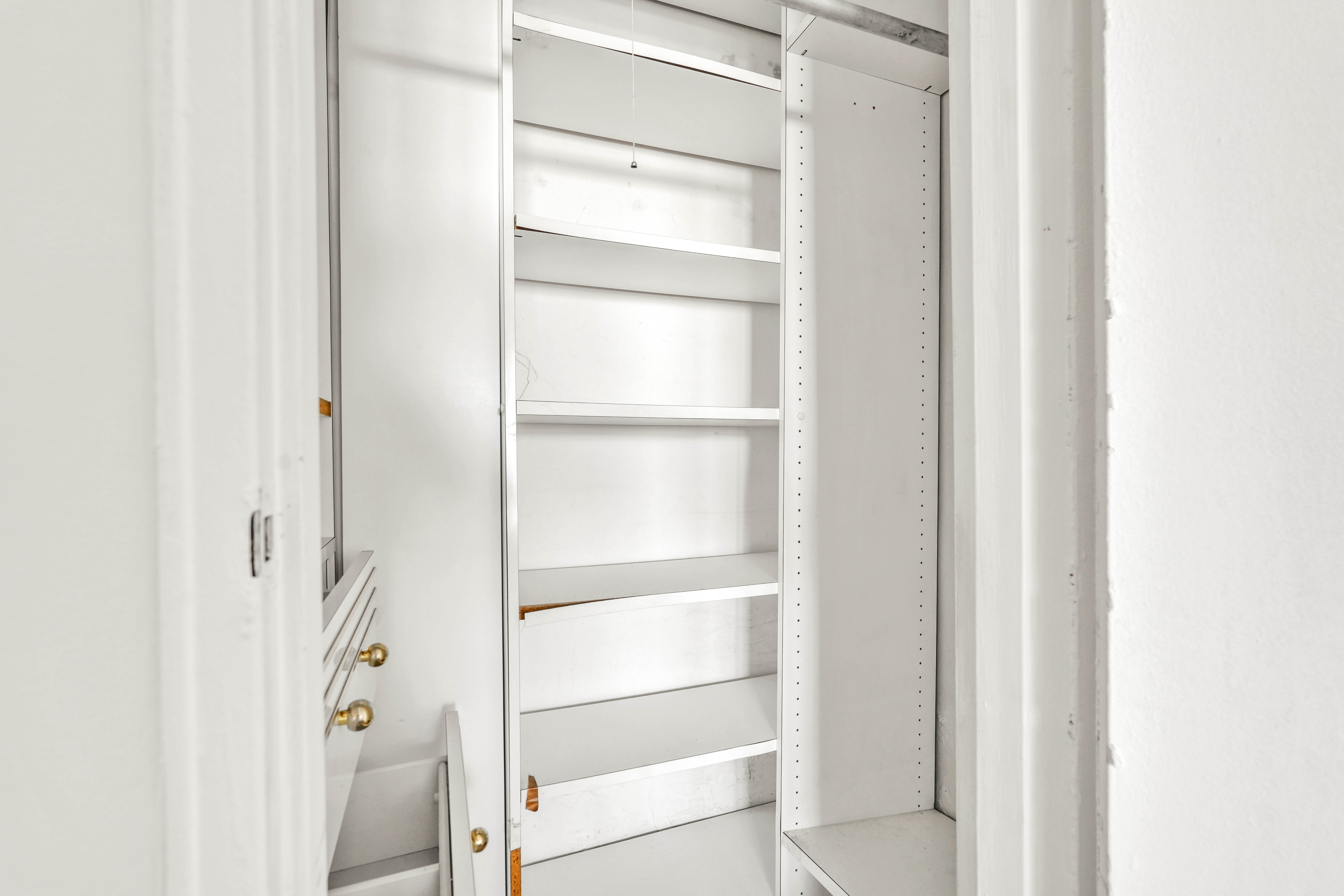 370 Ocean Parkway, Unit 8H Brooklyn, NY 11218 - Photo 15 of 42