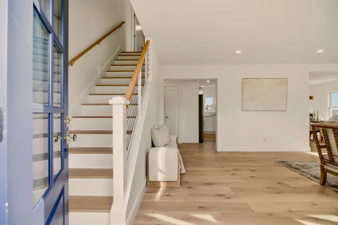 $1,295,000 | 30 Indian Road, Little Compton, RI 02837