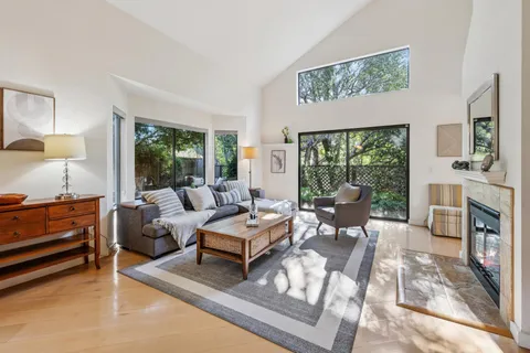 $1,395,000 | 5 Creekside Drive, San Rafael, CA 94903